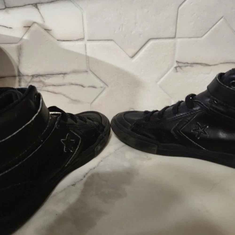 Converse Pro Blaze Strap Youth Leather High Top‎ Sneakers Black US 3